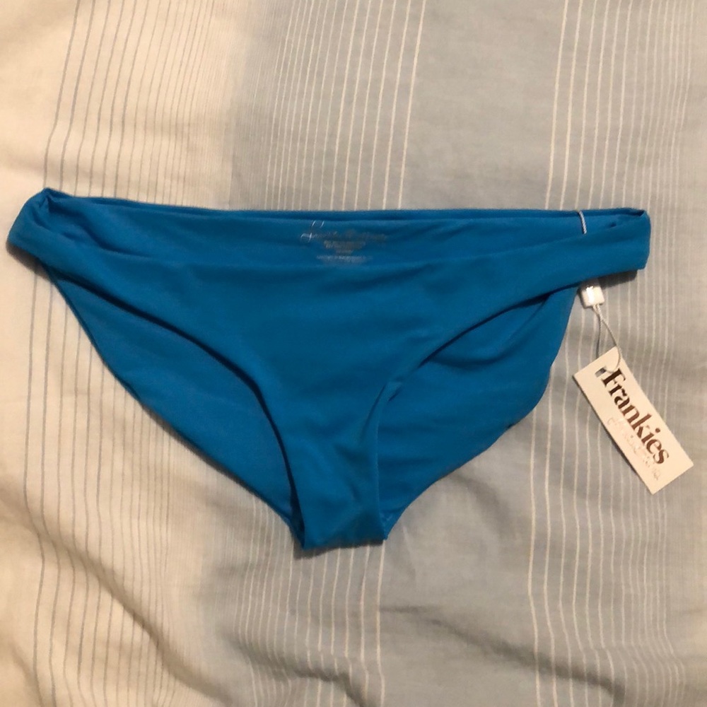 Frankie’s bottoms